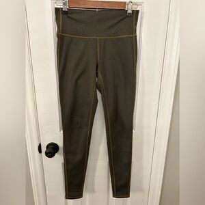 Athleta Size S Small Olive Green Pattern Leggings